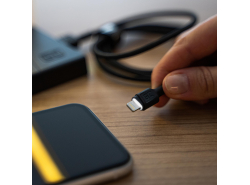 Kabel Green Cell Ray USB-A - Lightning Weiß LED 120cm mit Unterstützung für Apple 2.4A-Schnellladung